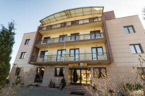 Отель Hotel M3  Сараево